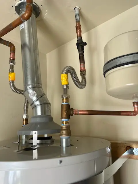 Water heater installation and plumbing repair in Starford